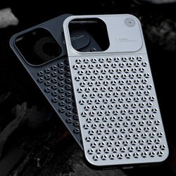 Aero Mesh ® Metallic Hybrid Case - iPhone